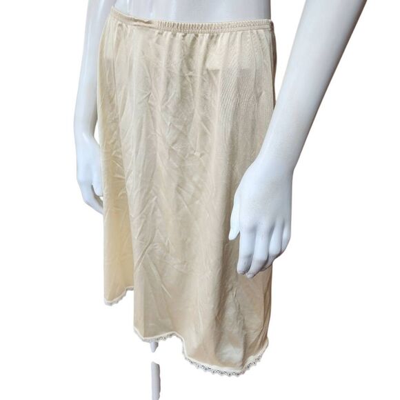 Vintage Vanity Fair Cream Slip Skirt (M) - Picture 1 of 5
